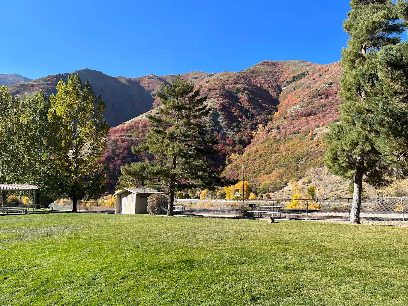 Vivian Park start and finish area for Snow Peaks 50